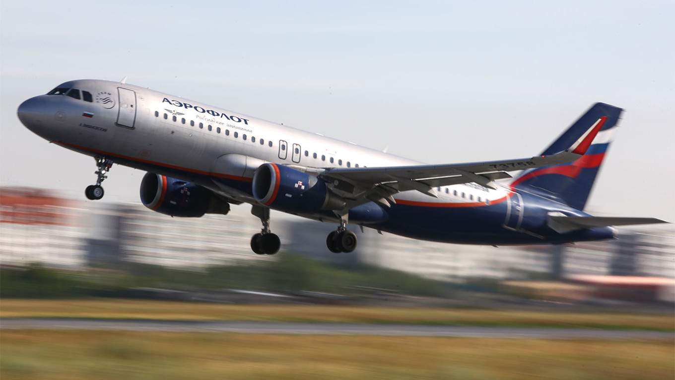 Aeroflot taking off